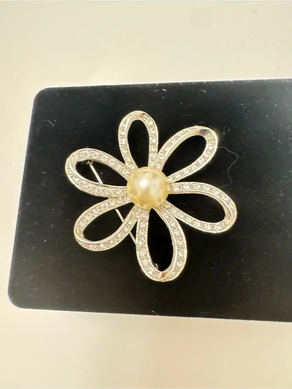 N/A elegant silver
